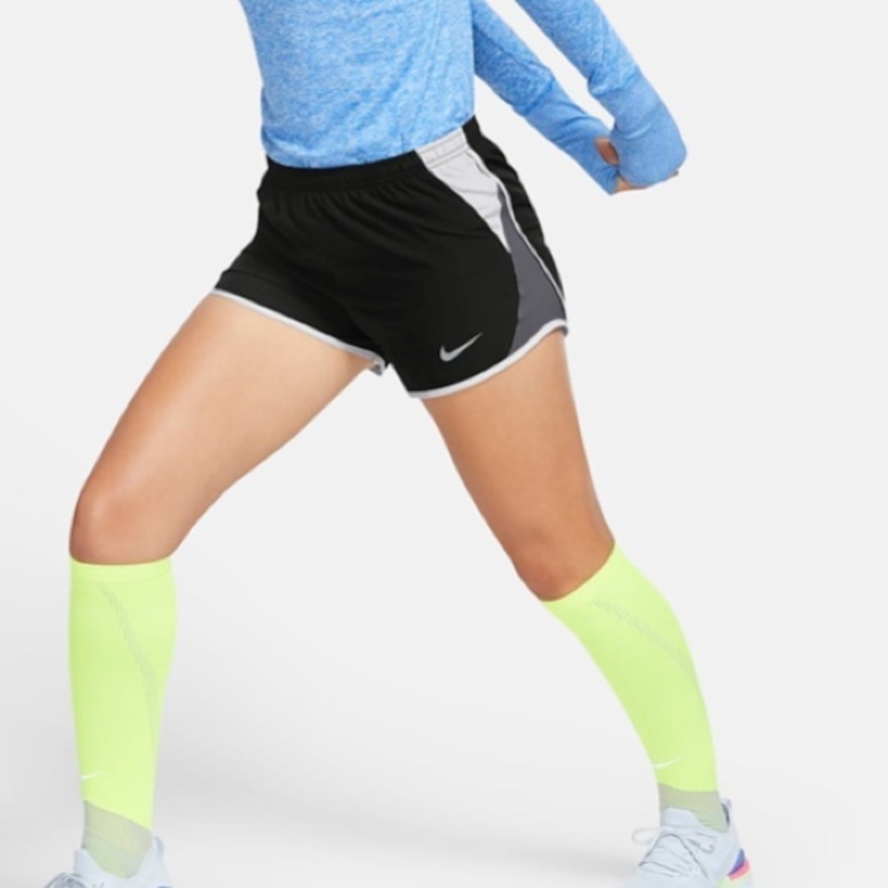 Nike dri fit women’s running shorts size M